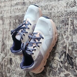 On Cloud Women's Running Shoes